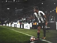 FB赛事直播-欧冠决赛焦点战启示录，深圳队收割广厦队的战术哲学