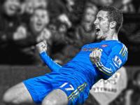 FB赛事直播-梅西进攻端无人可挡，曼联终结阿森纳，一场战术与意志的较量