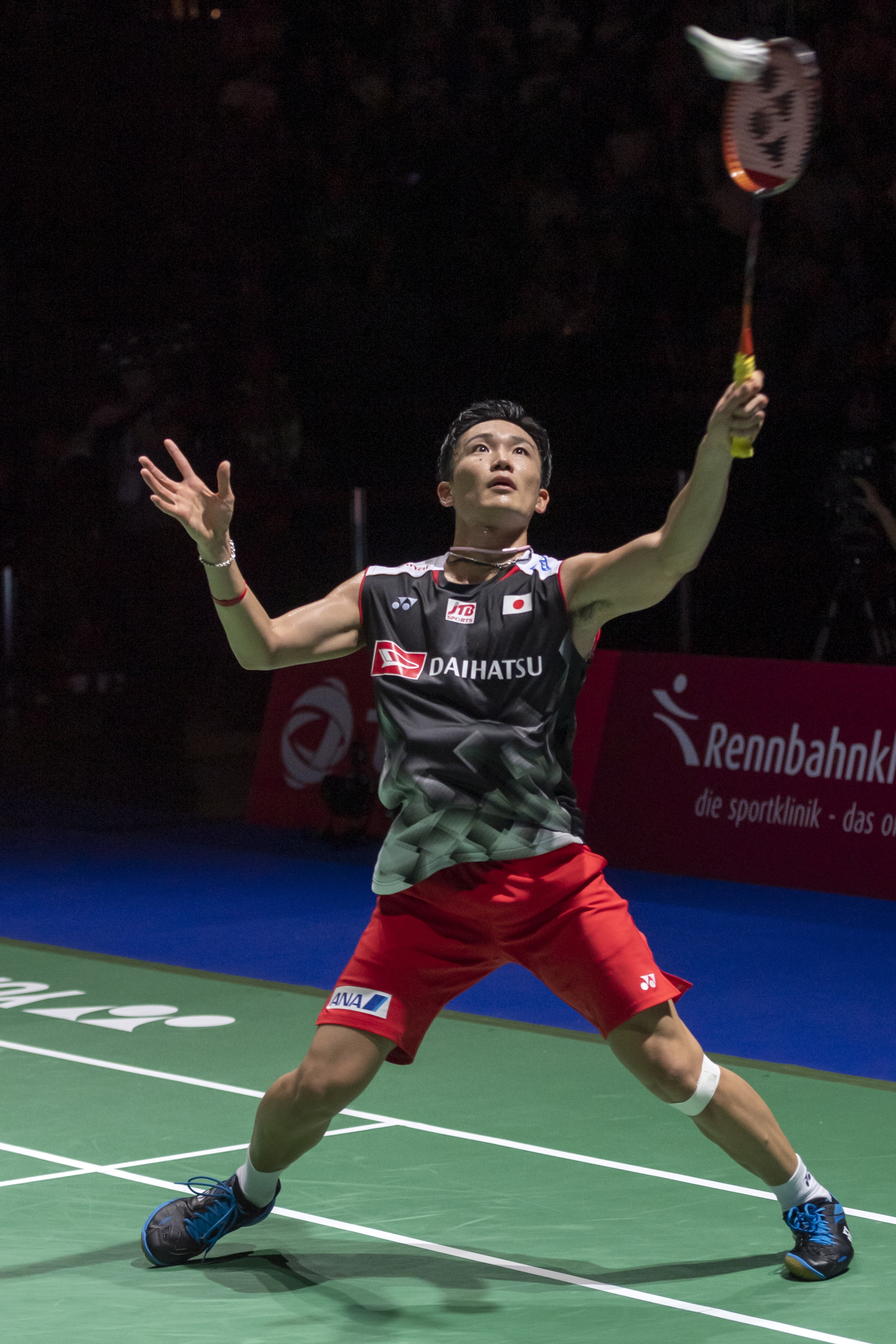 包含日本羽毛球队力克印度羽毛球队，桃田贤斗打破历史纪录的词条