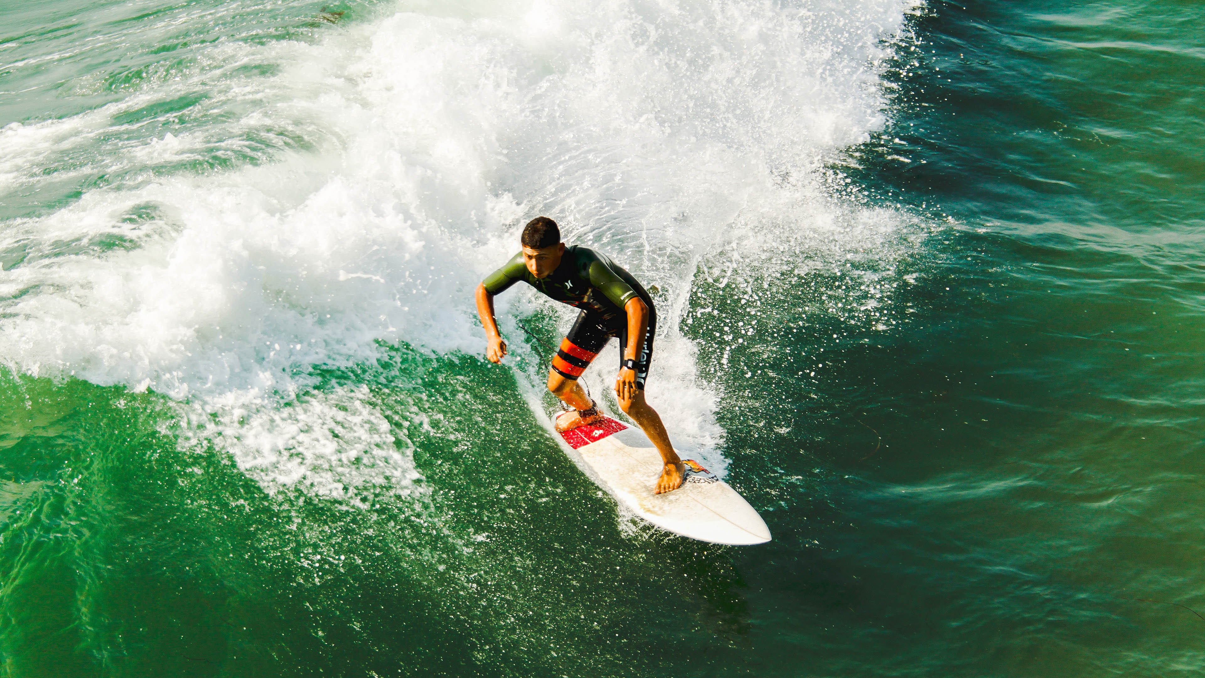 全面压制与关键闪光,阿森纳的战术完胜与巴雷拉的决胜时刻
