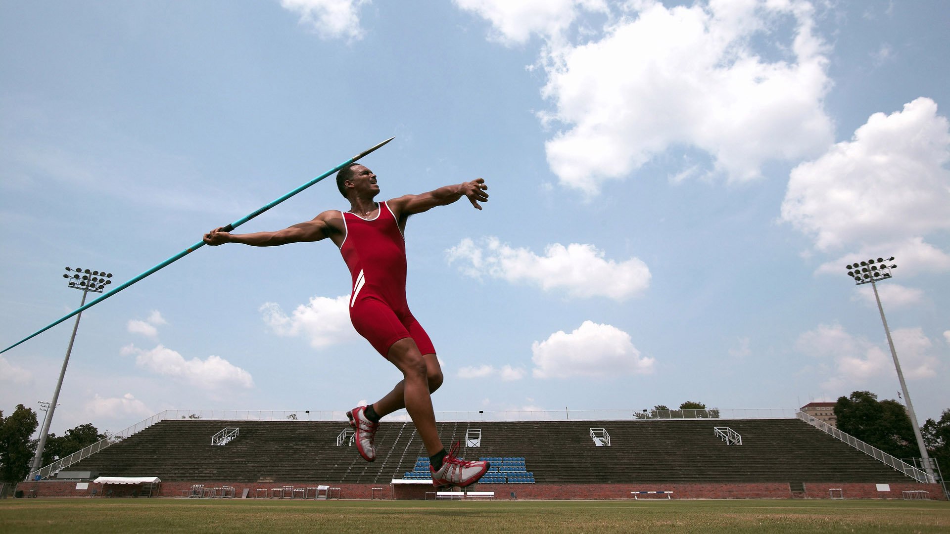 火箭力克青岛队，郭艾伦统治全场，一场属于领袖的胜利