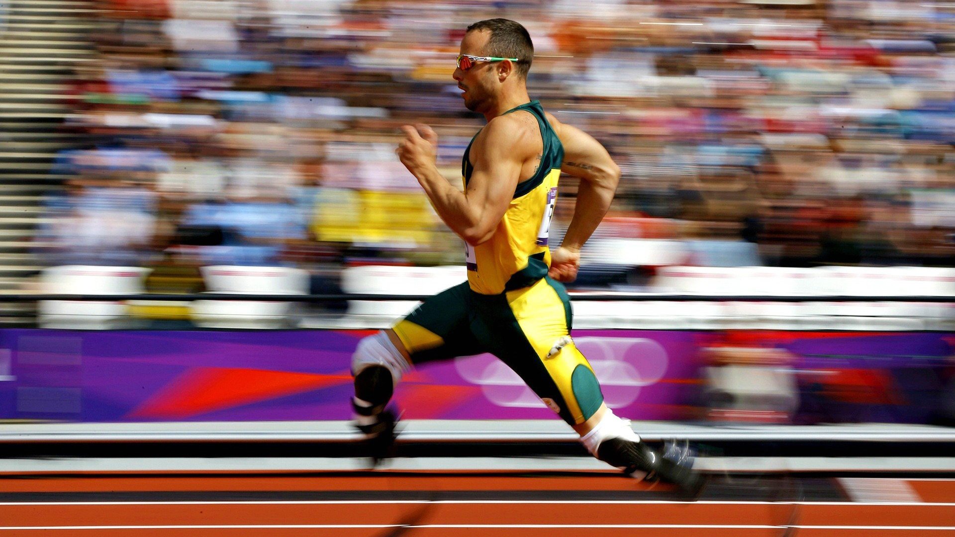 马刺完胜江苏队，拉文高光表现彰显国际赛场统治力