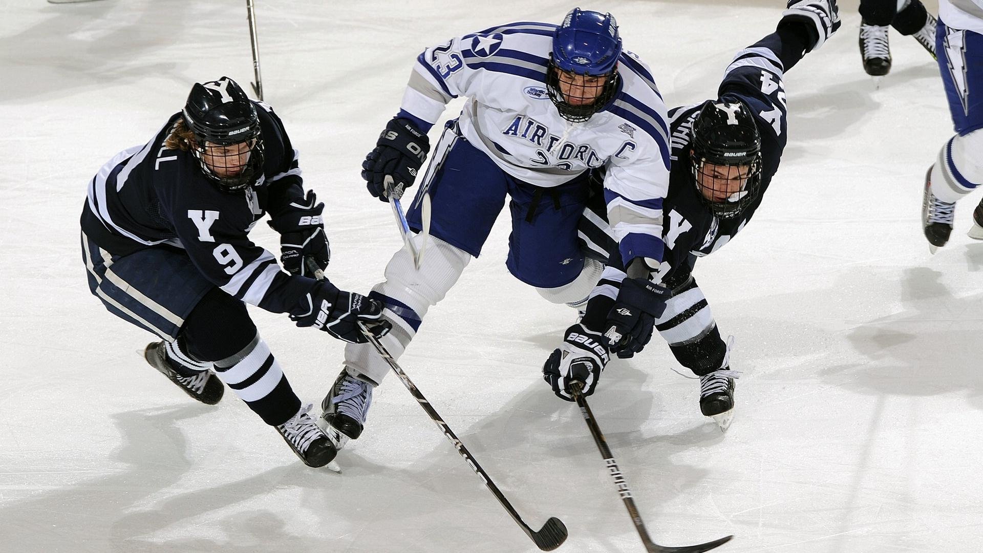 蒙特卡洛的一簇火种，穆雷用一场险胜，点燃了整个赛季的年终悬念